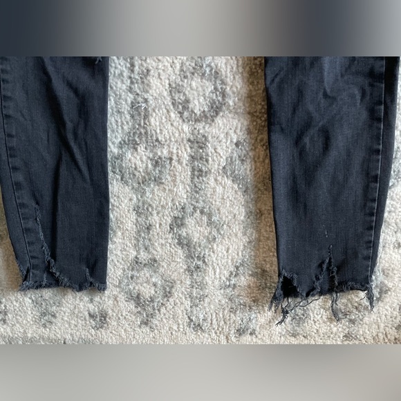 Free People Skinny Jeans - Picture 3 of 8